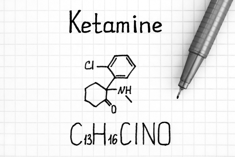 Clinical Research Spotlight_ Ketamine, Norketamine and Hydroxynorketamine_Img0 end to end cro human abuse clinical trial biopharma services